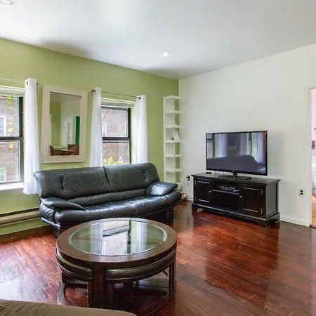Midtown East Deluxe 2 Bedroom