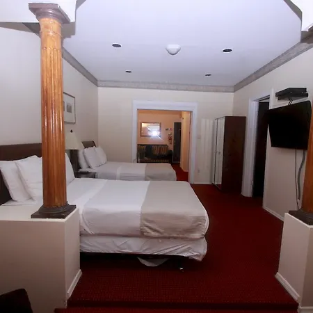 Midwood Brooklyn Apartment *