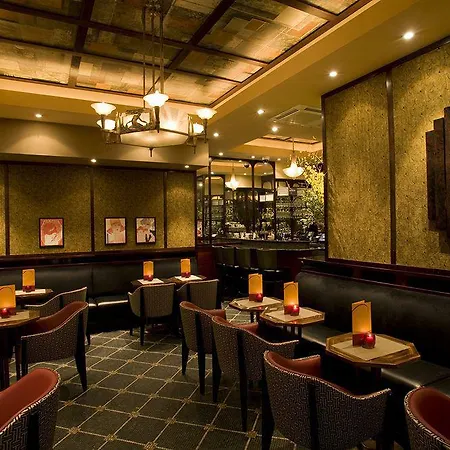 Washington Square Hotel