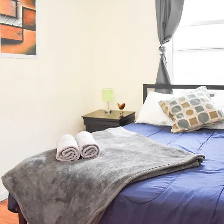 Apartment 2nd Avenue 2
