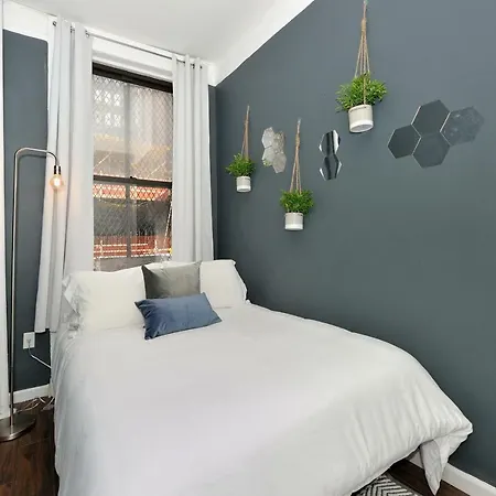 Apartment Nomad 2 Bedrooms Accomadates 5