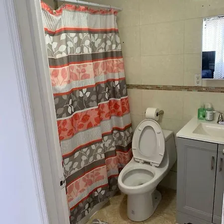 Spacious Luxury 20 Mins From Barclays! New York