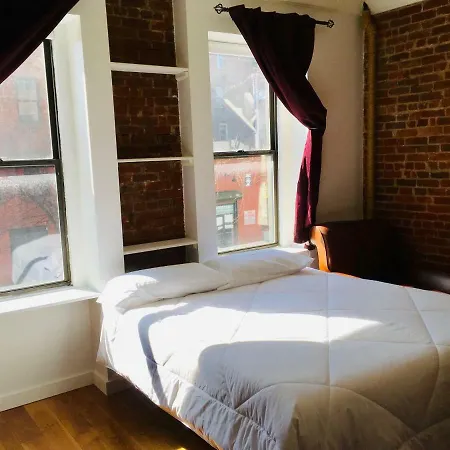 Posh Cobble Hill Apartment, 5 Minutes To Manhattan *