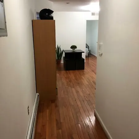 2 Bdr 15 Minutes To Manhattan Apartment