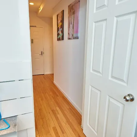 Apartment Style Two-bedroom New York