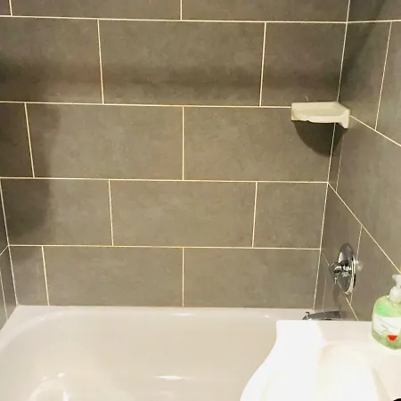 Posh Cobble Hill Apartment, 5 Minutes To Manhattan Apartment
