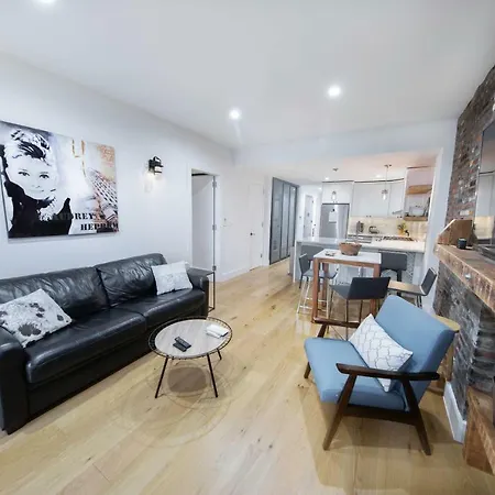 Apartment One Of A Kind Outdoor Patio