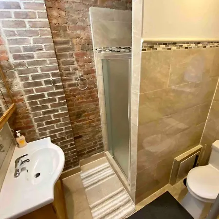 Apartment Charming Classic 3br Heart Of Nyc *