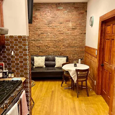 Charming Classic 3br Heart Of Nyc *