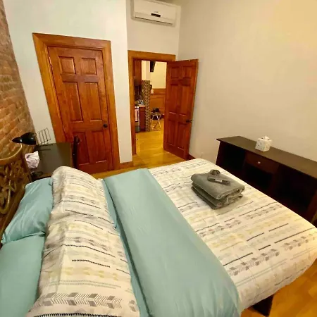 Charming Classic 3br Heart Of Nyc *
