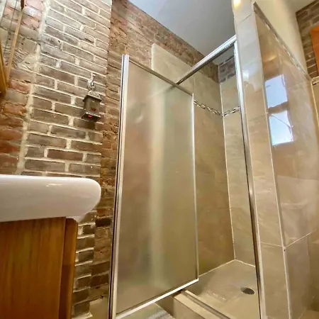 Charming Classic 3br Heart Of Nyc * New York