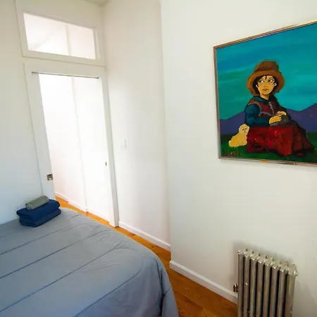 Close To Soho 2bed1bath Apartment *