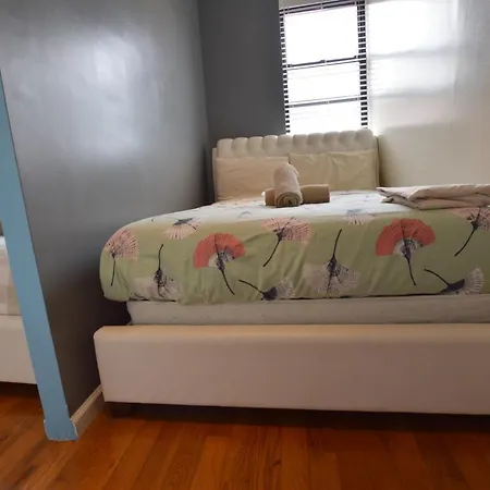 Hamilton Heights 4 Bedroom *