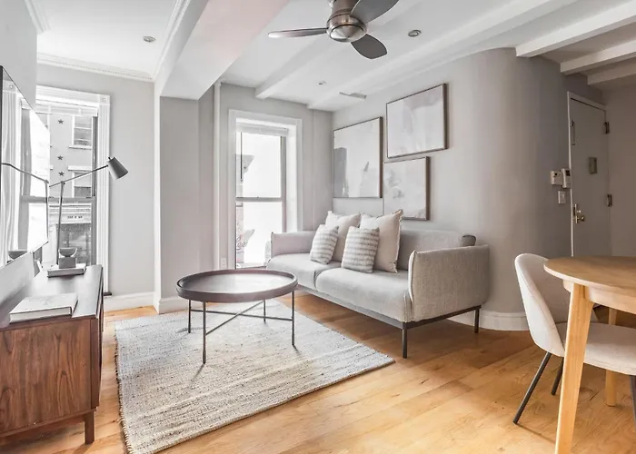 Sophisticated 2Br 1Bath In Turtle Bay Near Subway