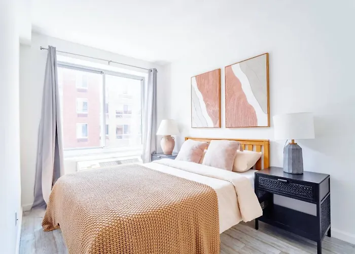 3Br Apartment In Hells Kitchen Walk To Times Square & Broadway