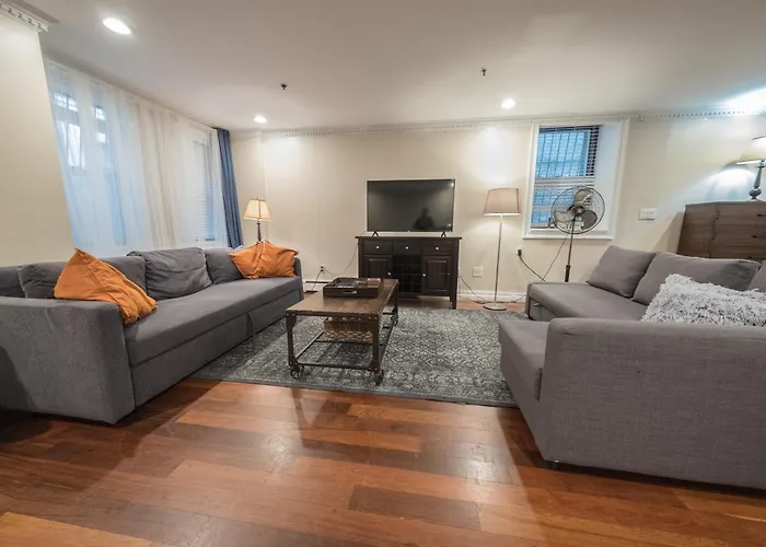 Spacious 4Br 2Ba Apt With Private Outdoor Space Uws