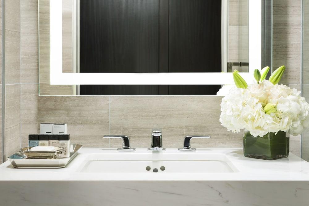 Hotel Executive Class At Mts