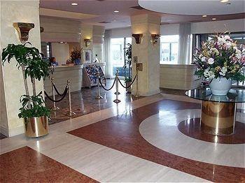 Hilton Jfk Airport 3*