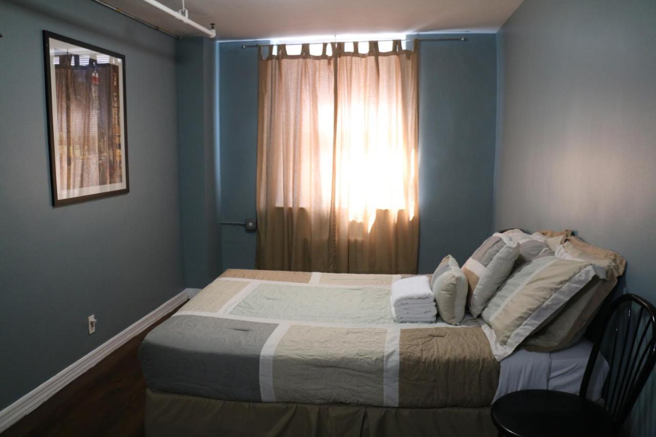 Chelsea International Hostel *