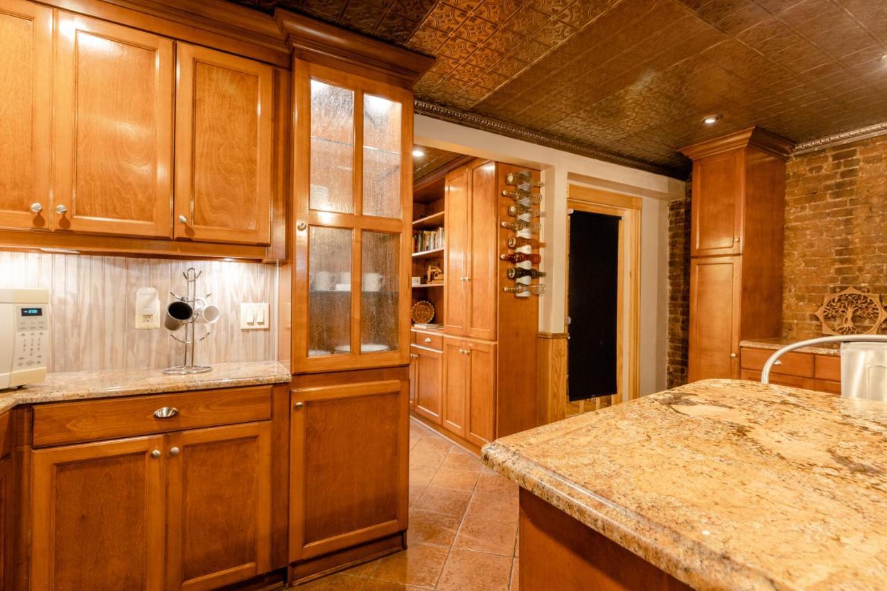 1899 Historic Luxury Brooklyn Brownstone *