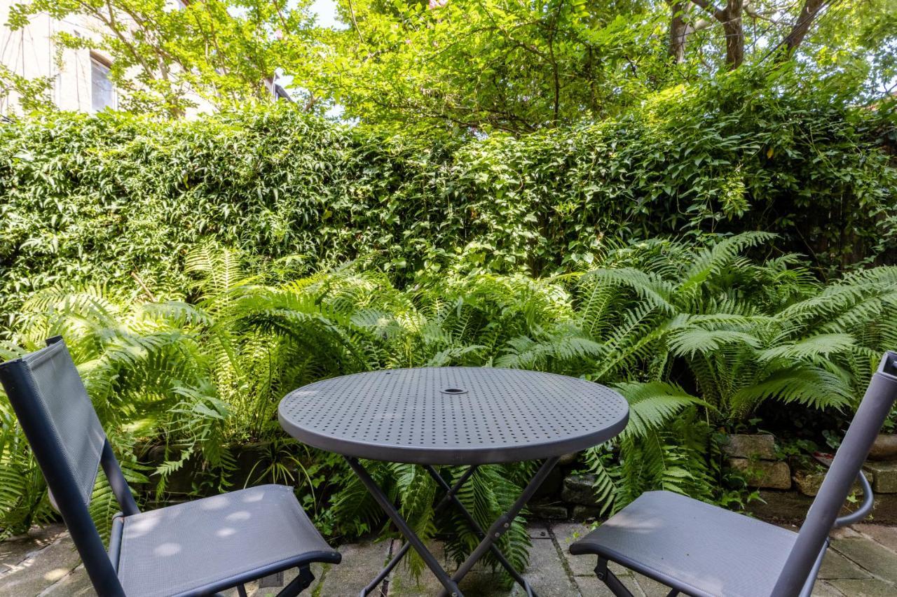 Apartment 1899 Historic Luxury Brooklyn Brownstone