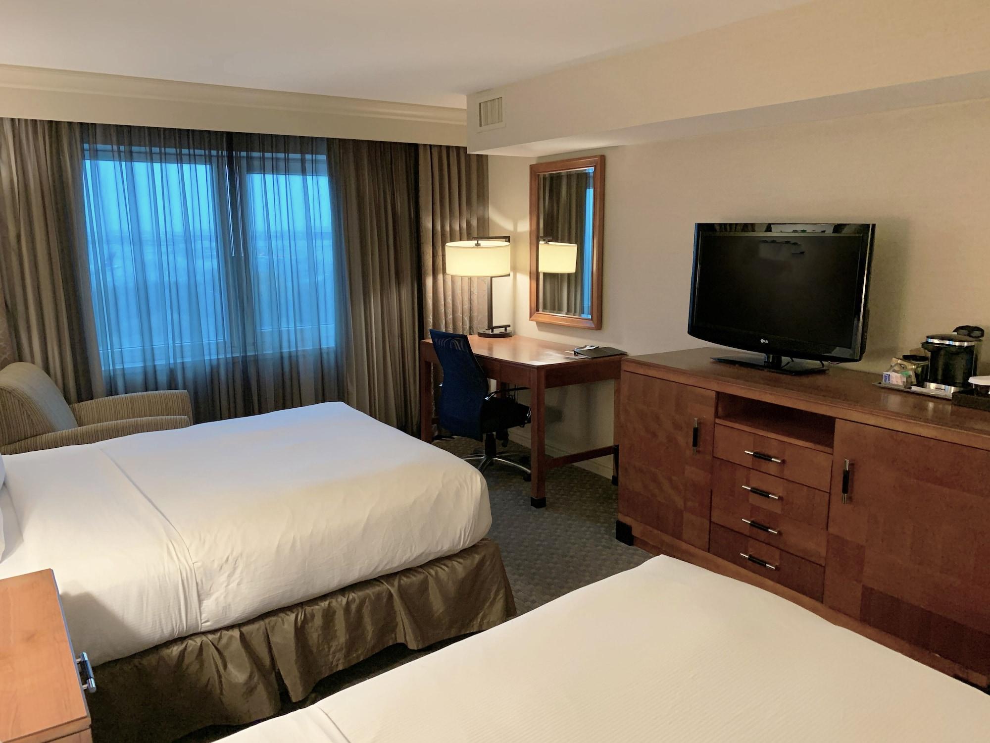 Hotel Hilton Jfk Airport 3*