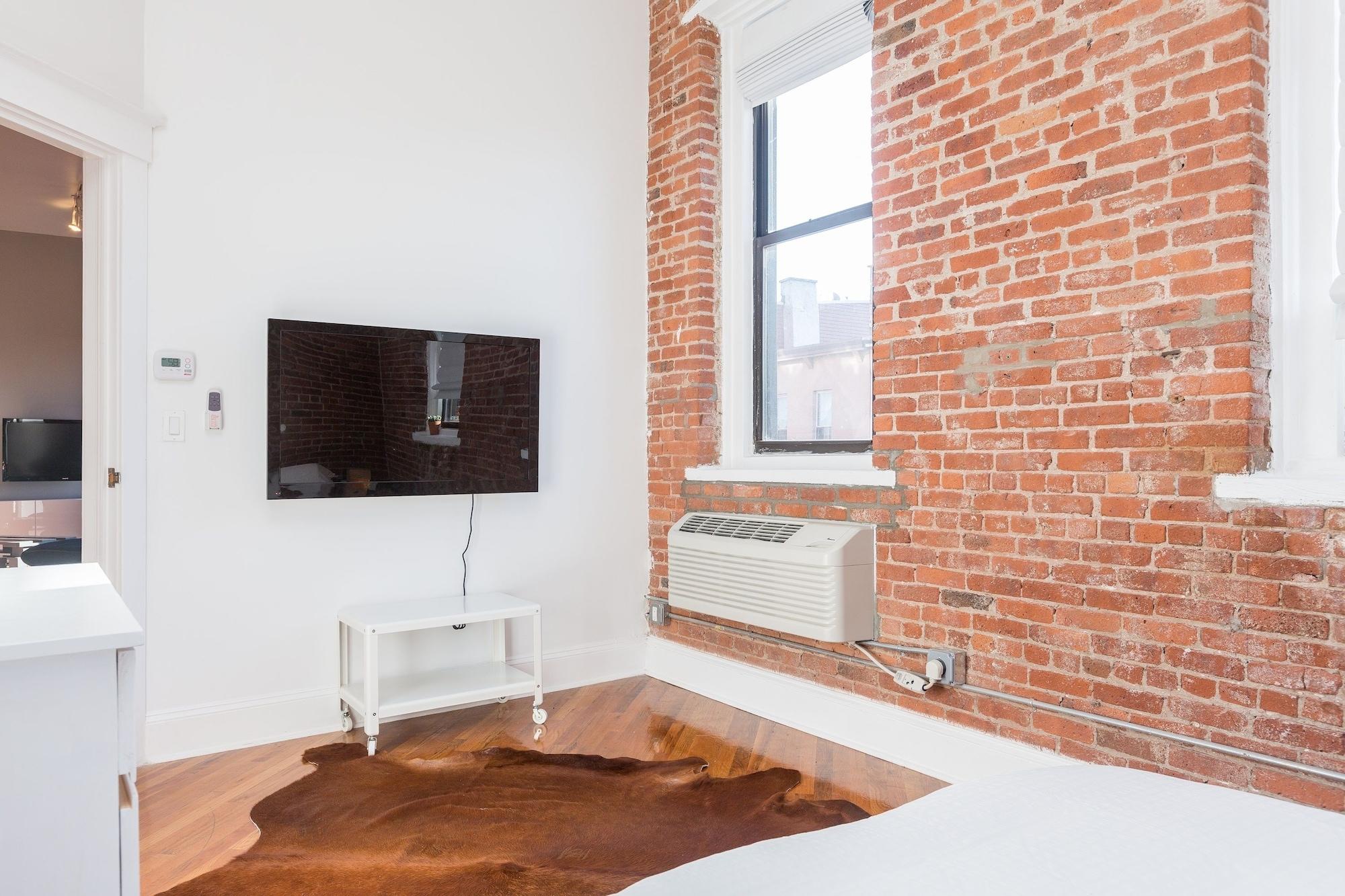 Habitat 101brooklyn * New York