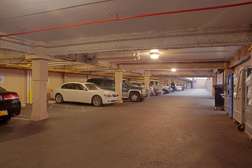 Hotel Brooklyn Motor 2*