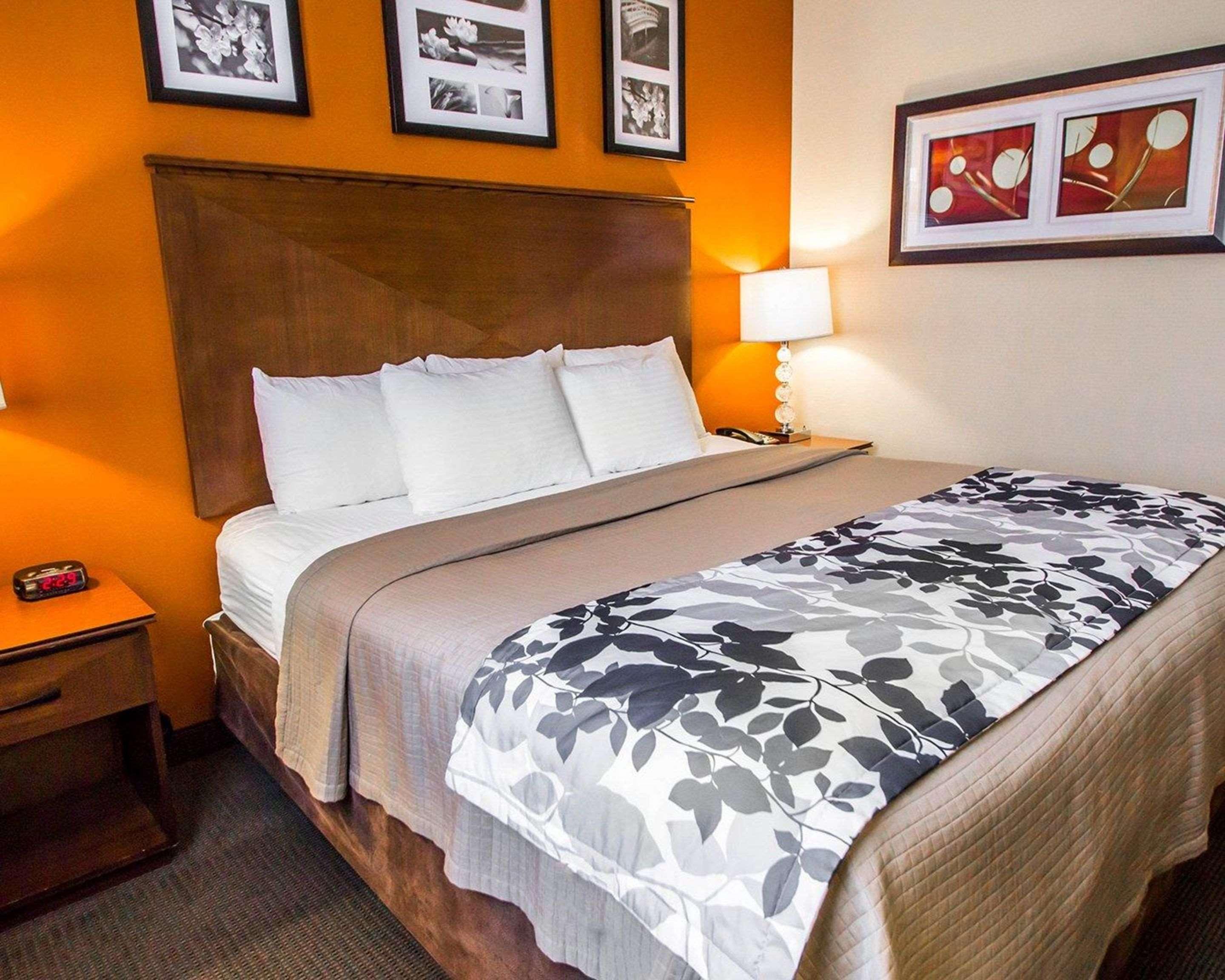 Sleep Long Island - Manhattan View Hotel New York