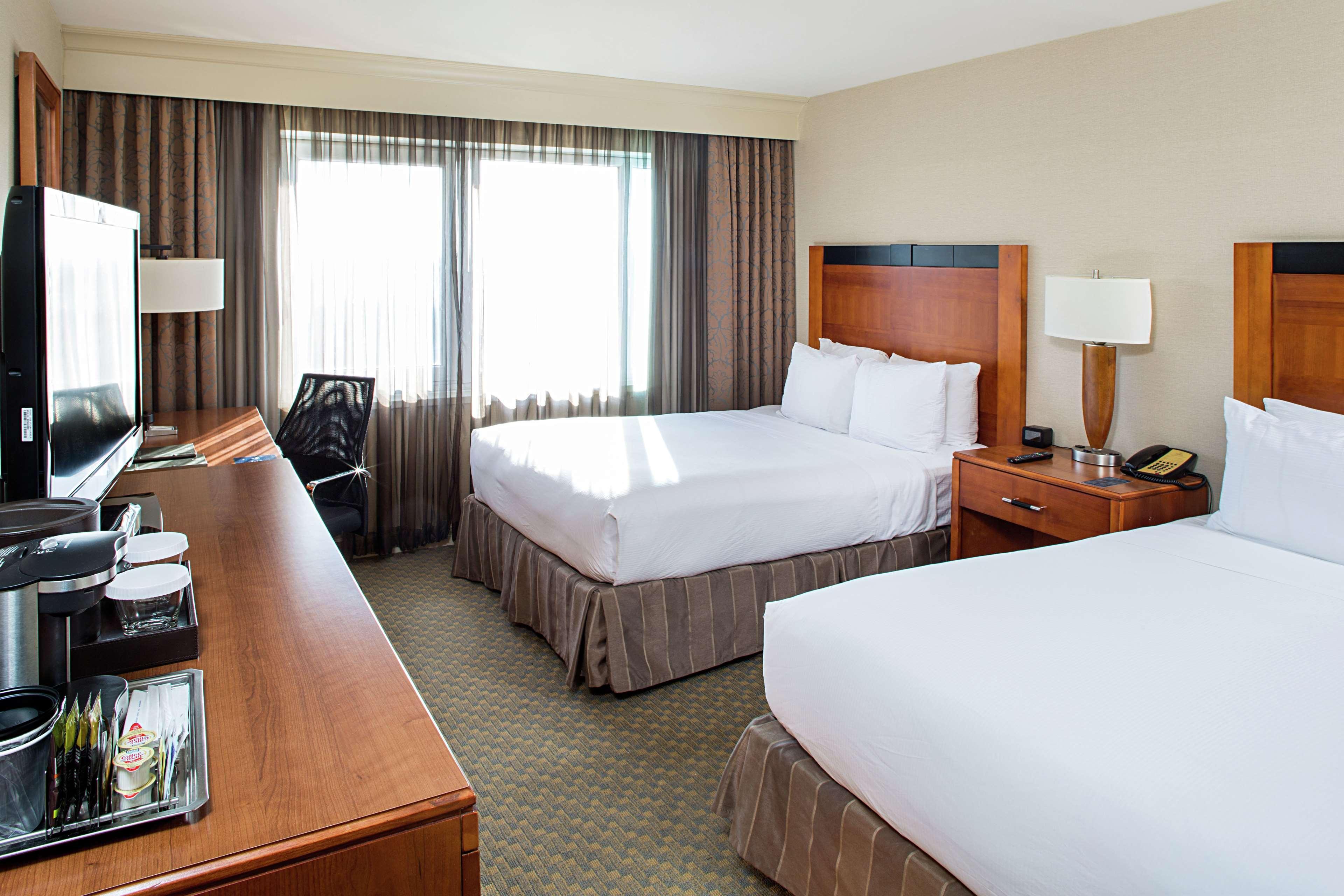 Hotel Hilton Jfk Airport 3*