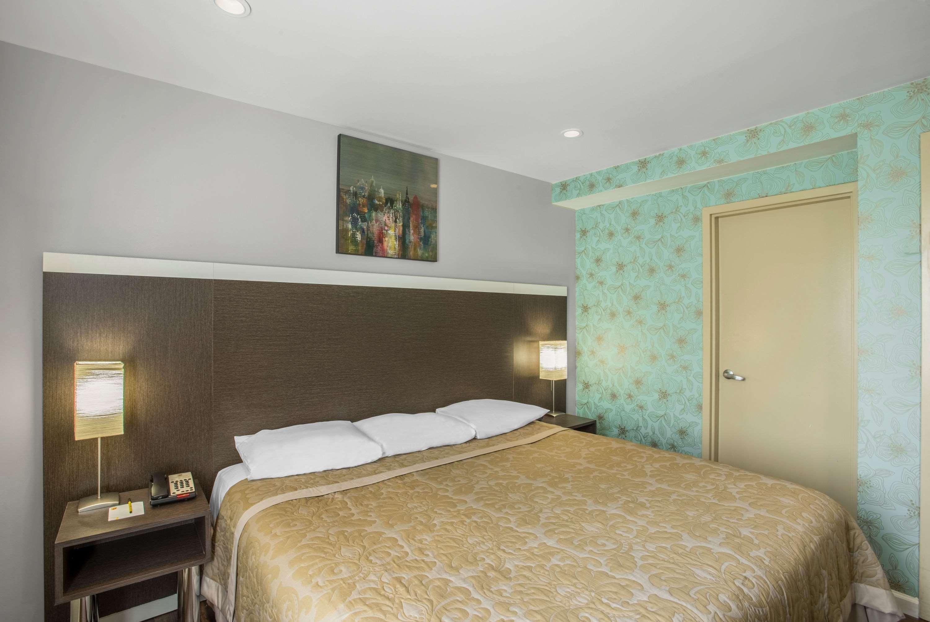 Super 8 By Wyndham Brooklyn / Park Slope Hotel New York