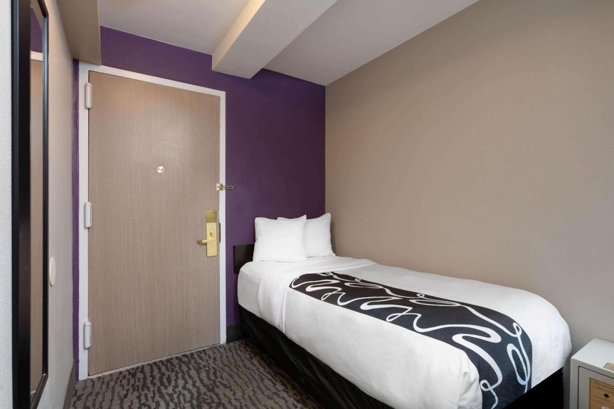 Hotel La Quinta By Wyndham Park New York