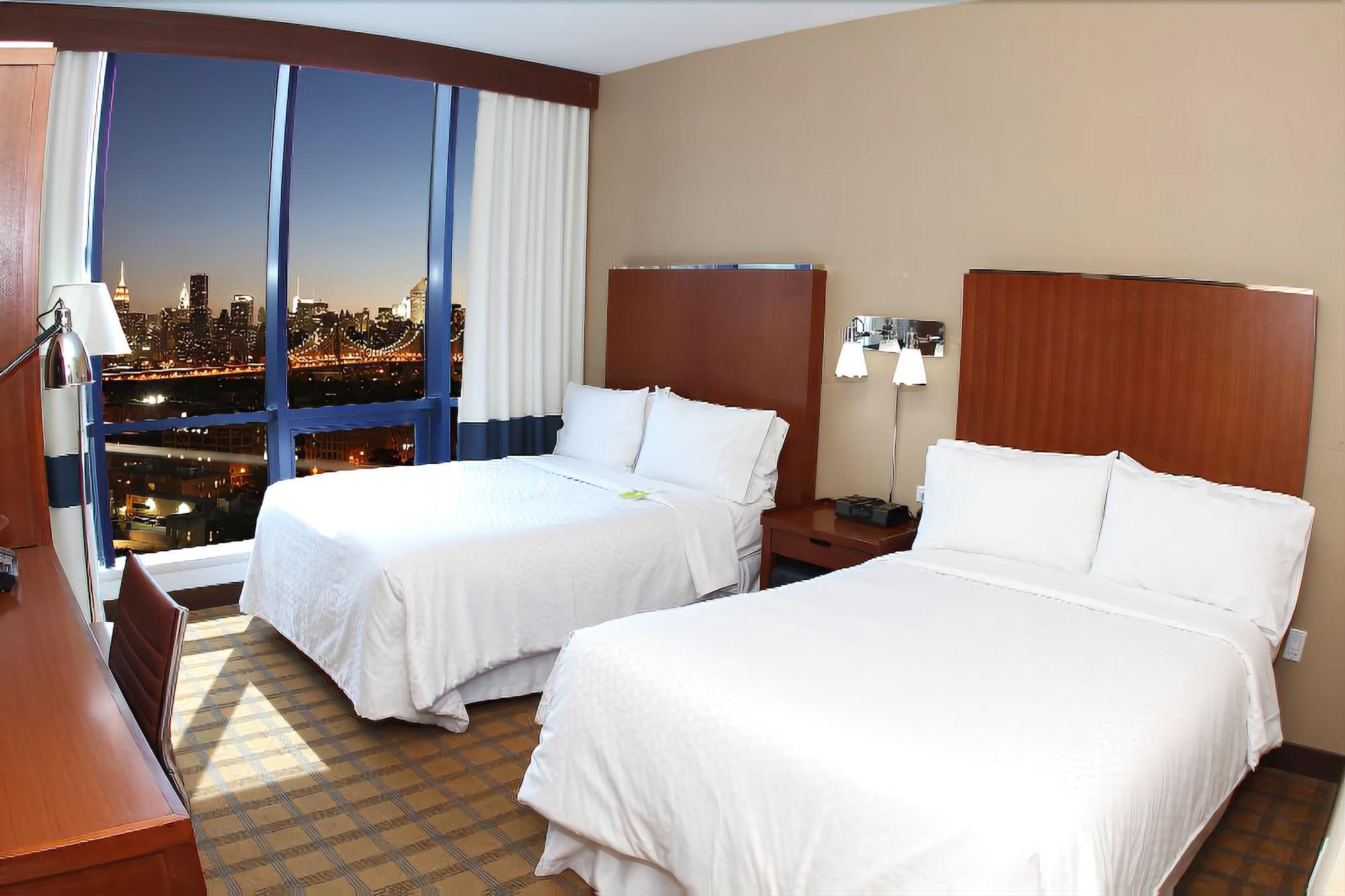 Vista Lic Hotel, Premier Collection By Western Hotel New York