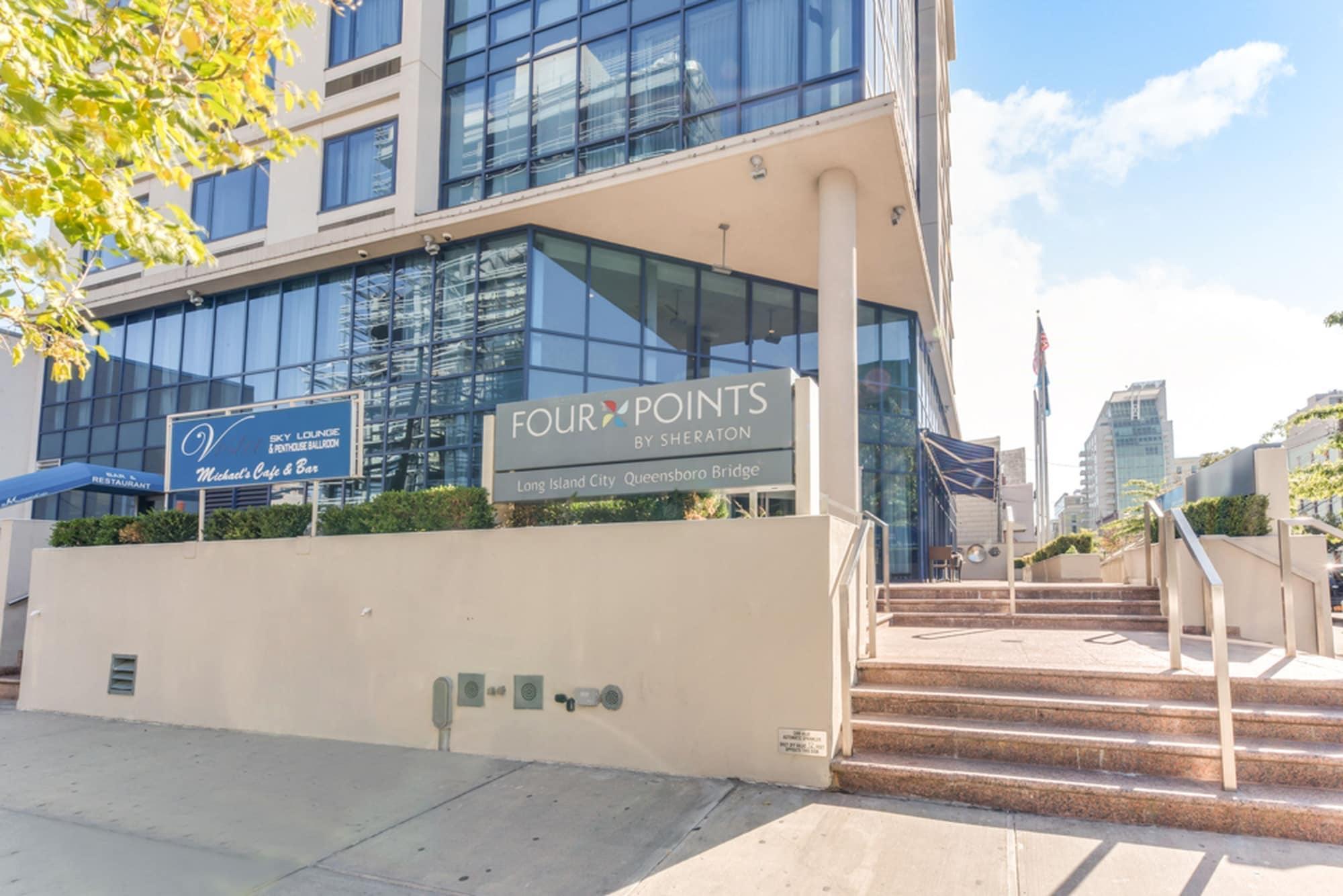 Vista Lic Hotel, Premier Collection By Western Hotel 3*