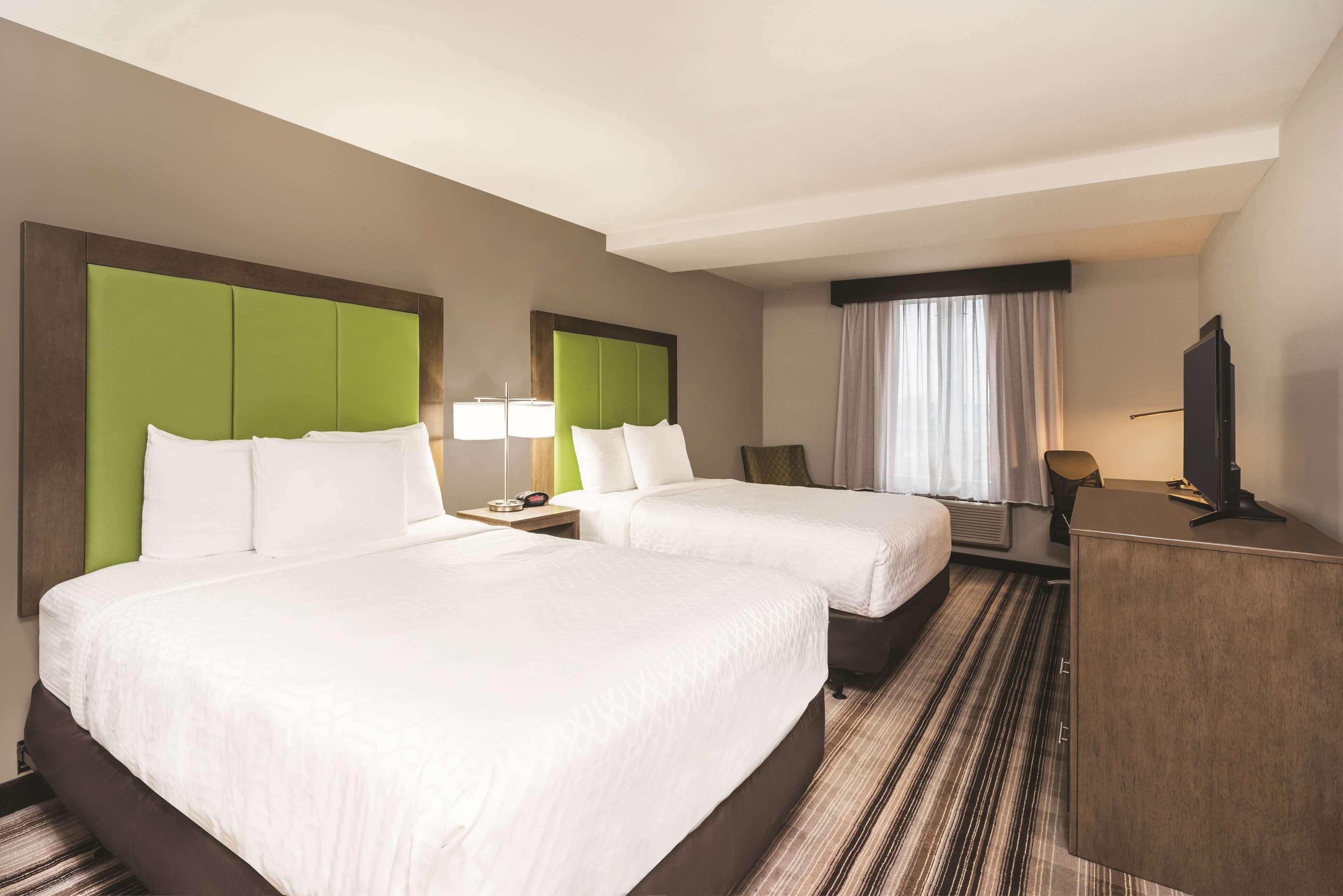 La Quinta By Wyndham Brooklyn Central Hotel