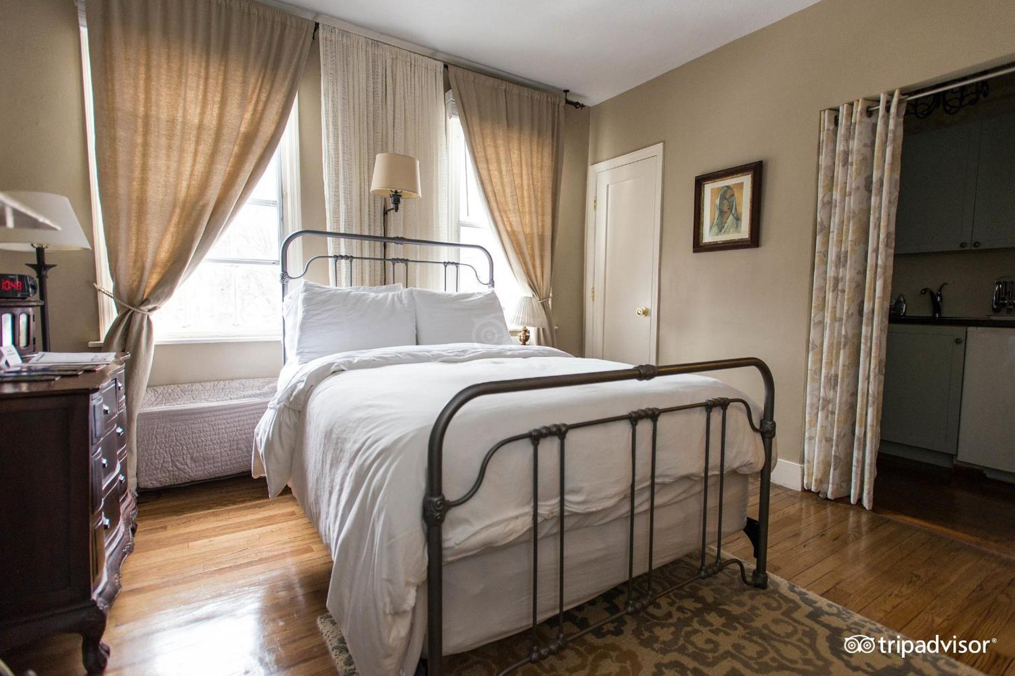 Incentra Village (adults Only) Inn