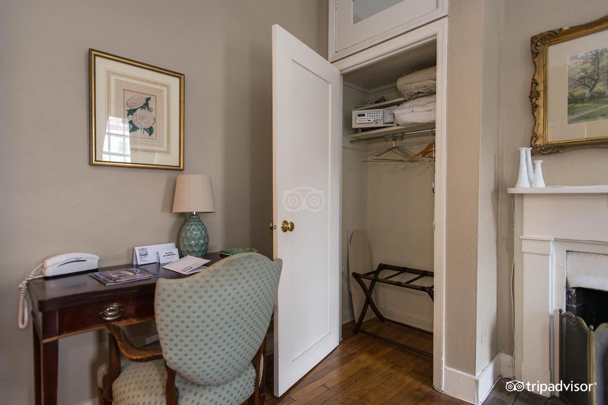 Inn Incentra Village (adults Only)