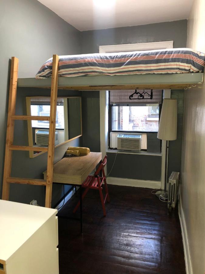 Private In A Shared 15 Minutes To Times Square! New York