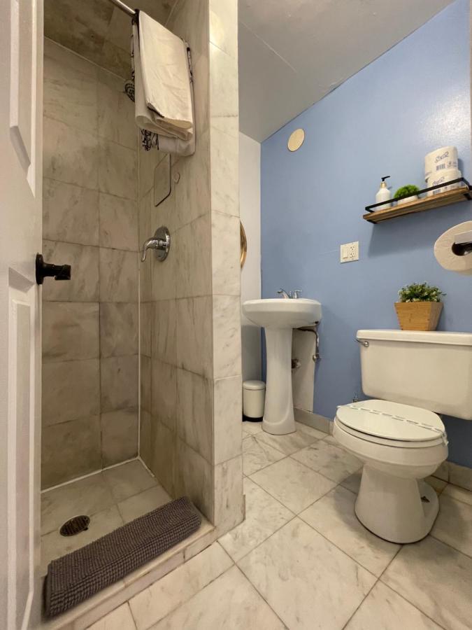 And The City, Empire State Building Apartment *