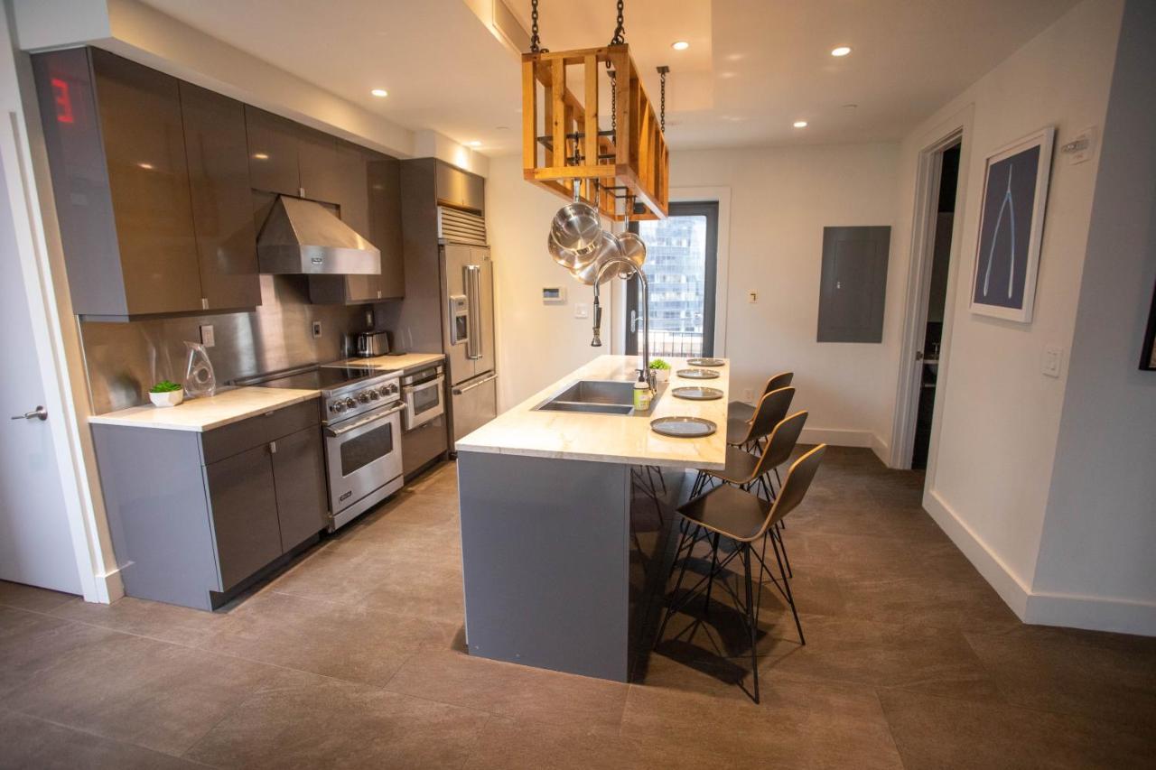 Lexington Plaza New York