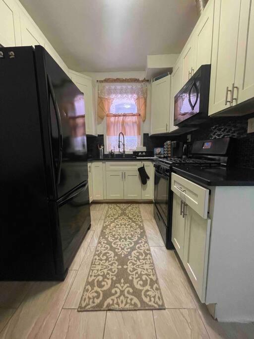 Apartment Cozy And Comfortable *