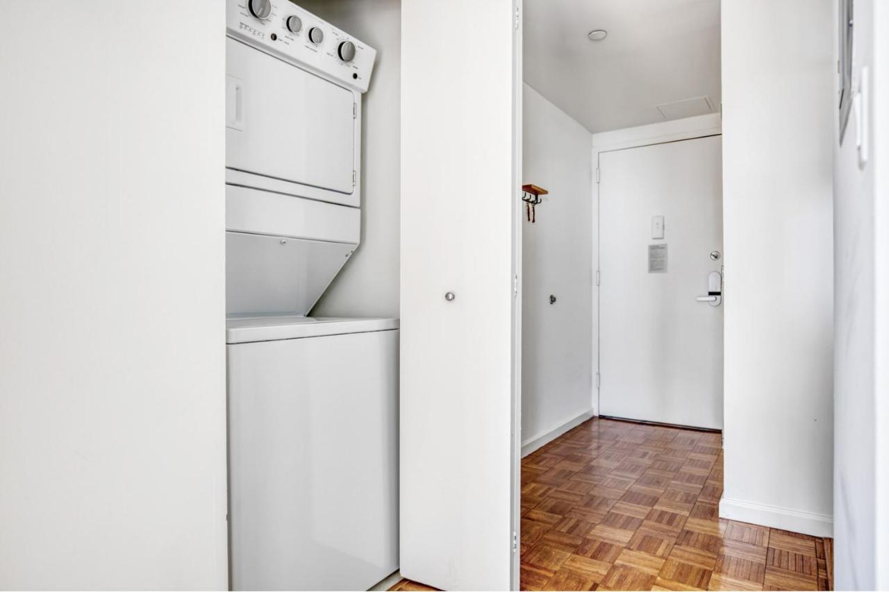 Appartement Lic 2br W Wd Elevator Doorman Nr E River Nyc-766 New York