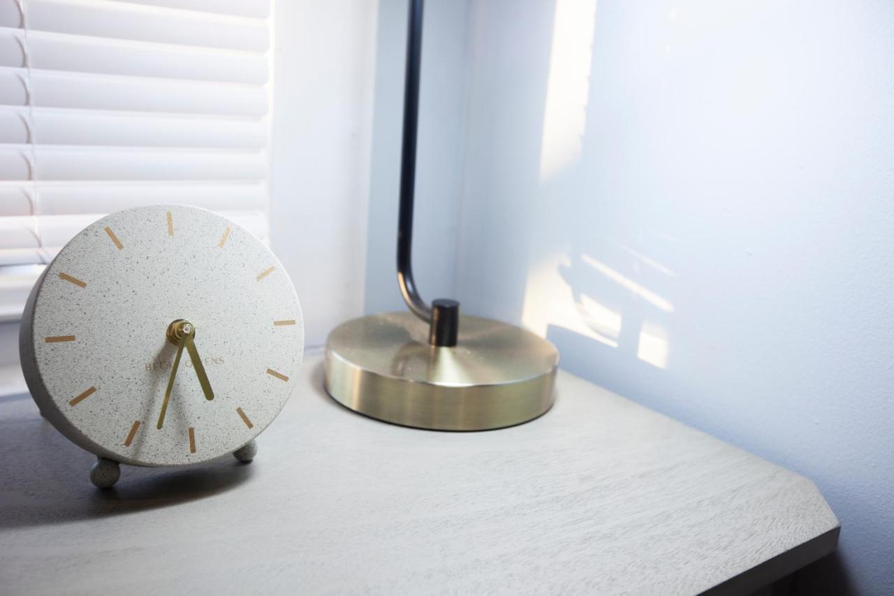 Apartment Alafia- Cozy Jfk Area - Is A Hosted Meaning The Host Live On Site *