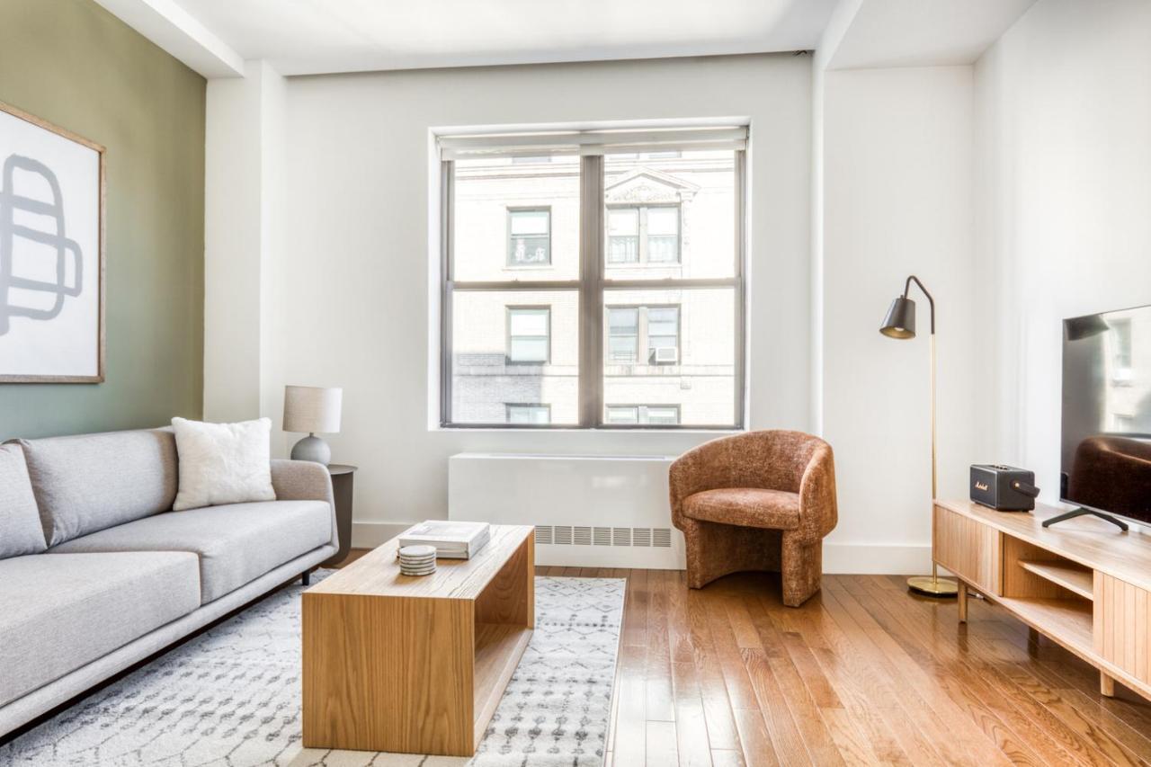 Apartment Uws 1br W Elevator Doorman Gym Nr Park Nyc-1006 New York