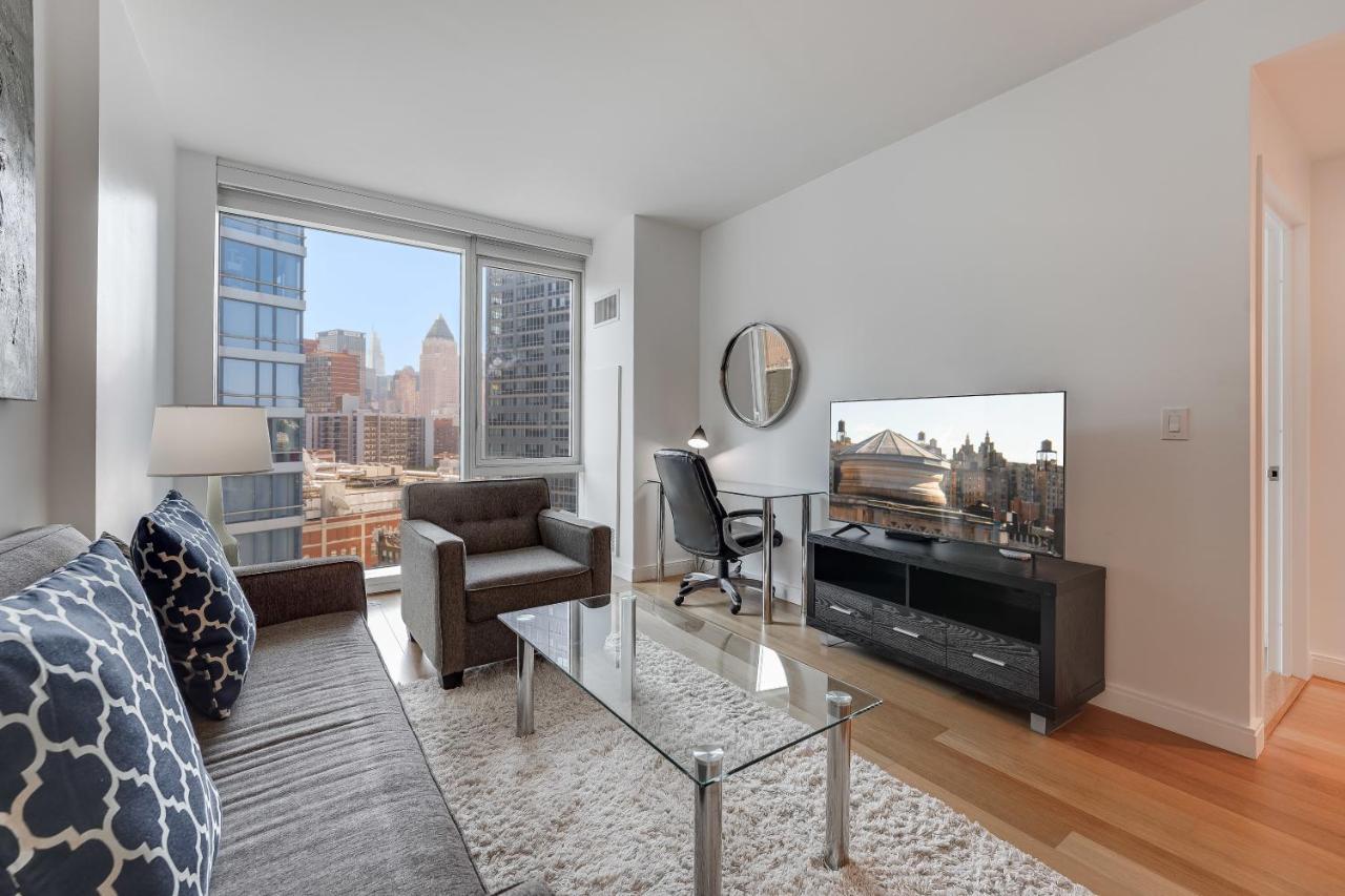 Global Luxury At Via 57 *