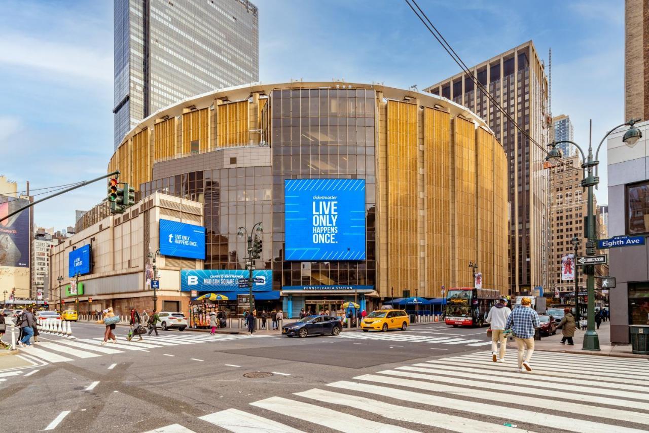 West 30th Street Hostel *