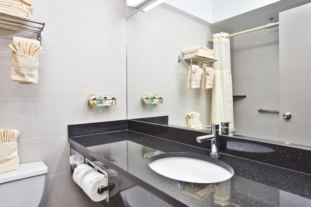 Brooklyn Motor Hotel New York