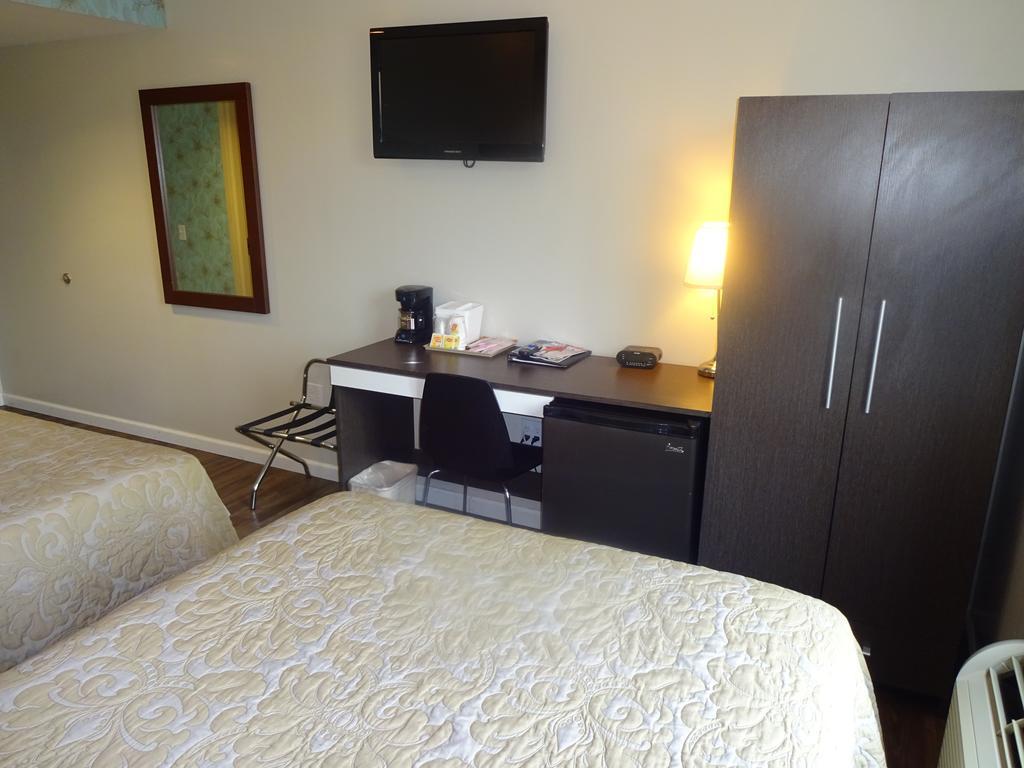 Hotel Super 8 By Wyndham Brooklyn / Park Slope New York