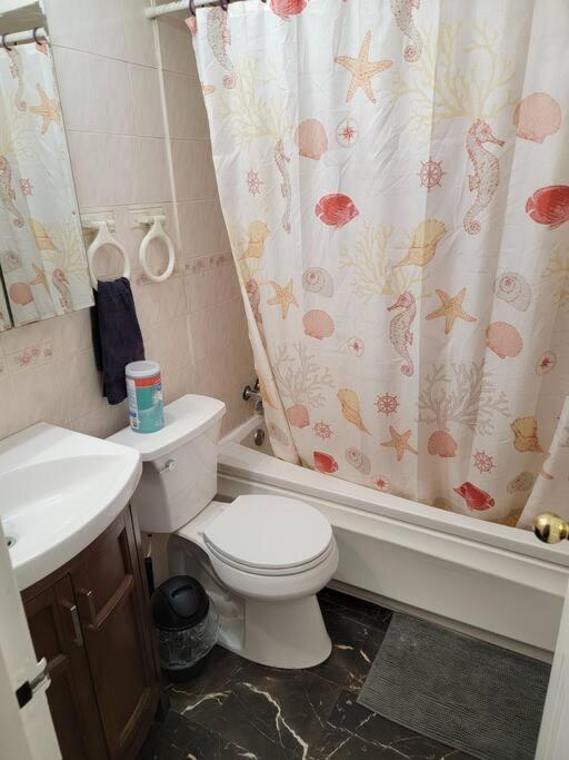 1st Floor Private Apt Near Ferry To Nyc And Park Apartment New York