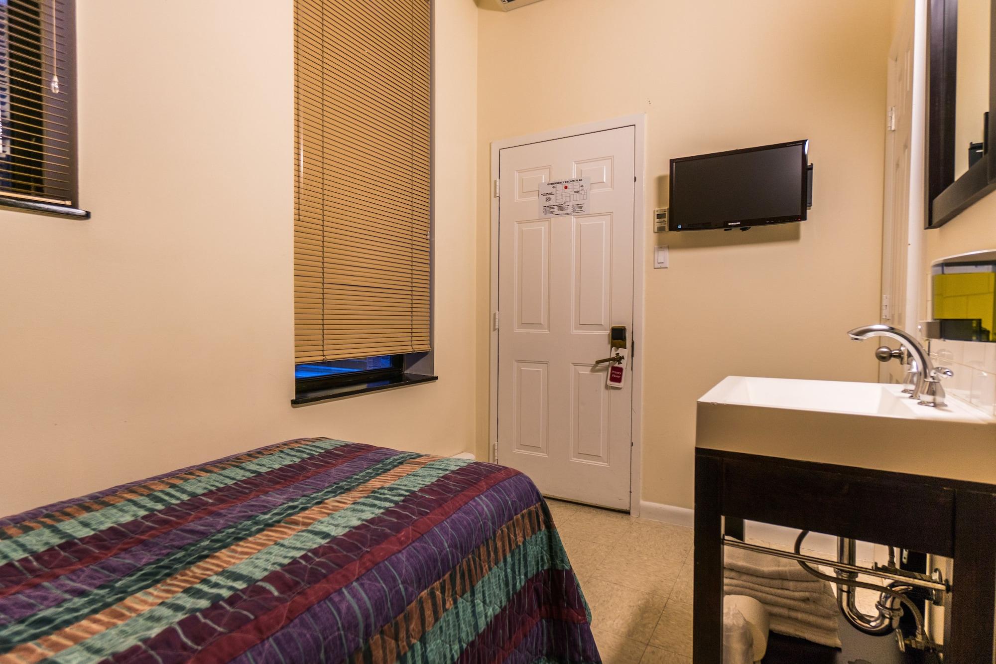 Americana Hotel New York